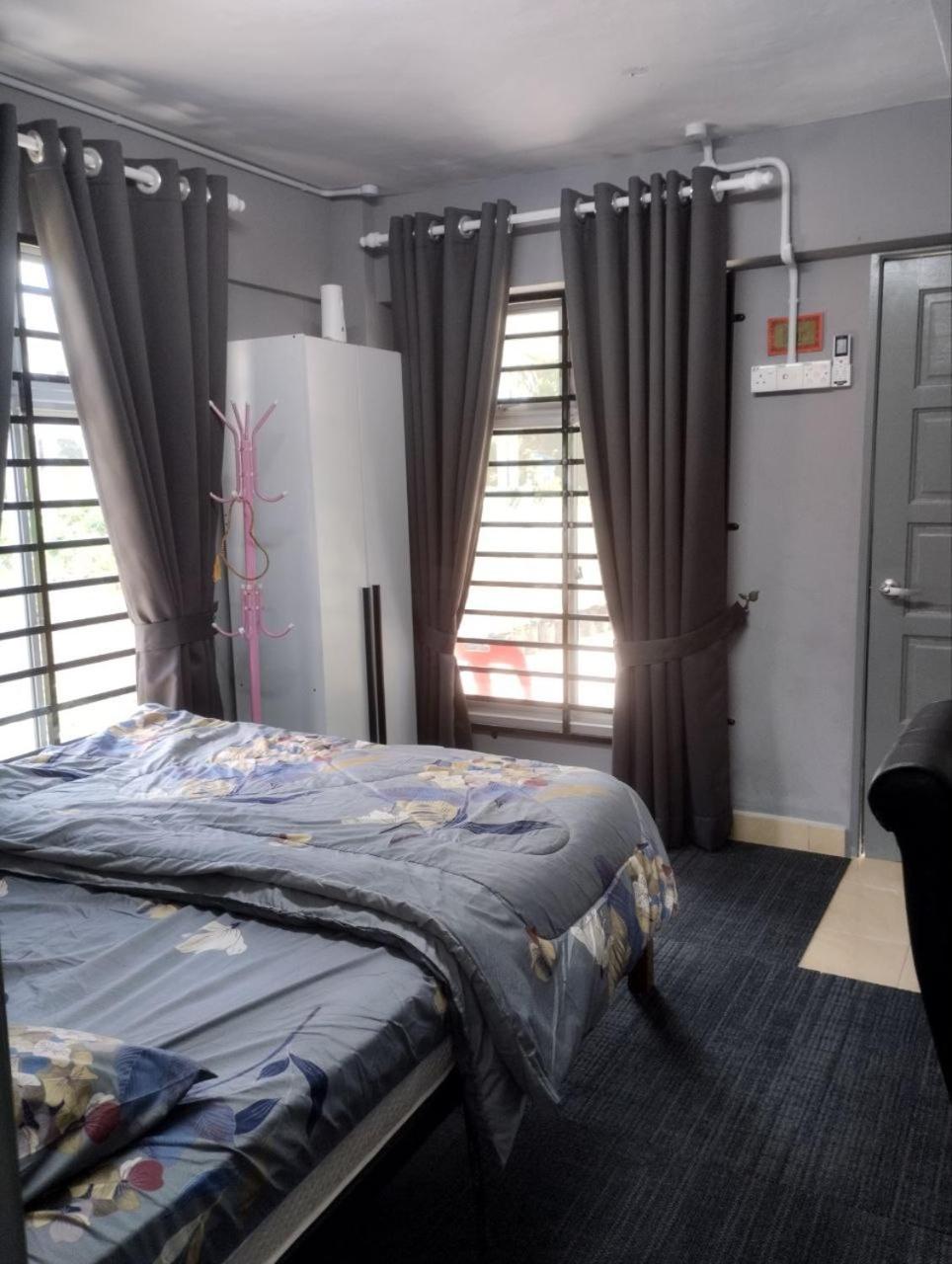 Sh Homestay Kota Bharu Bagian luar foto